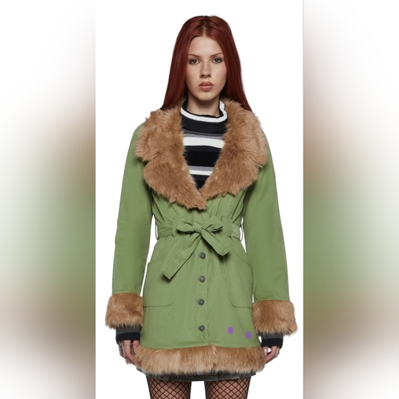 DOLLSKILL~ Delia~Daisy Dear Sherpa Coat - Picture 7 of 7